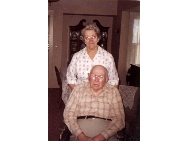 Frieda Elizabeth Spori & David W. Stowell